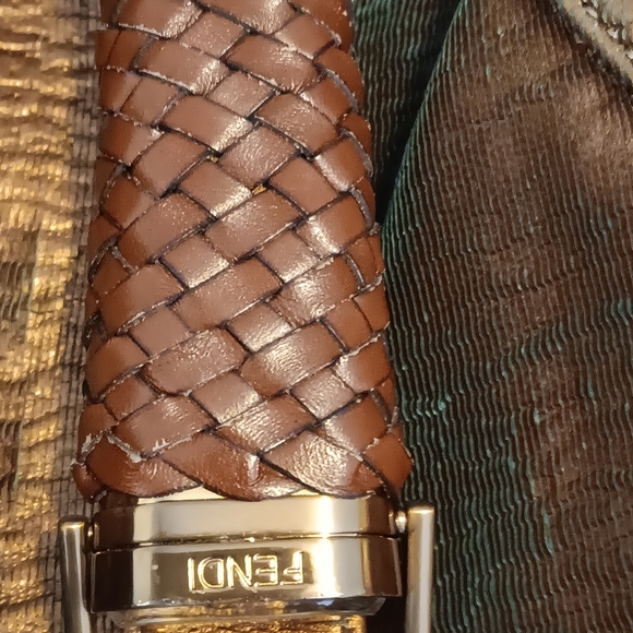 Fendi spy bag excellent condition!! - Picture 10 of 16